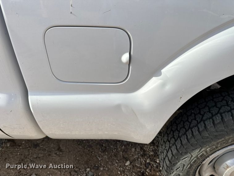 image for item DQ7727 2012 Ford F350 Super Duty Crew Cab pickup truck