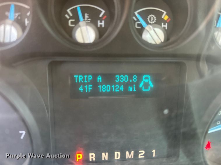 image for item DQ7727 2012 Ford F350 Super Duty Crew Cab pickup truck