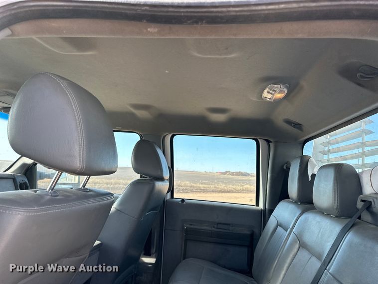 image for item DQ7727 2012 Ford F350 Super Duty Crew Cab pickup truck