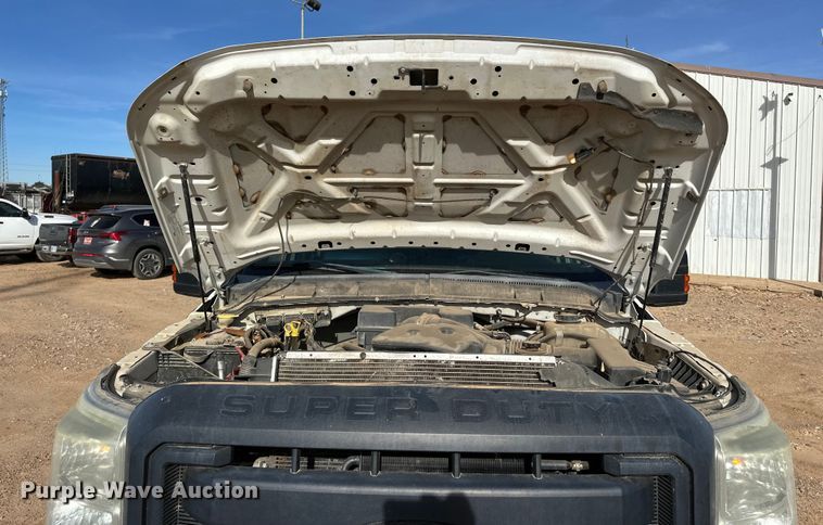 image for item DQ7727 2012 Ford F350 Super Duty Crew Cab pickup truck