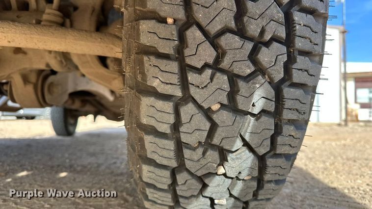 image for item DQ7727 2012 Ford F350 Super Duty Crew Cab pickup truck