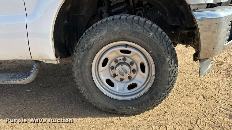 image for item DQ7727 2012 Ford F350 Super Duty Crew Cab pickup truck