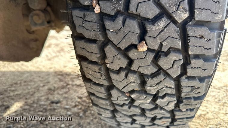 image for item DQ7727 2012 Ford F350 Super Duty Crew Cab pickup truck