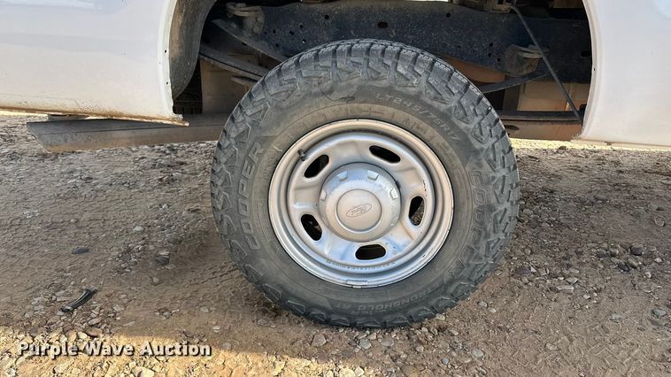 image for item DQ7727 2012 Ford F350 Super Duty Crew Cab pickup truck