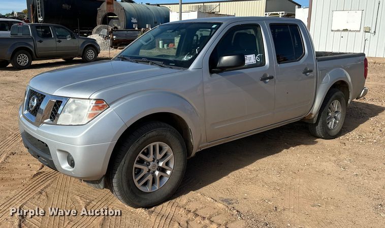 image for item DQ7728 2019 Nissan Frontier Crew Cab pickup truck