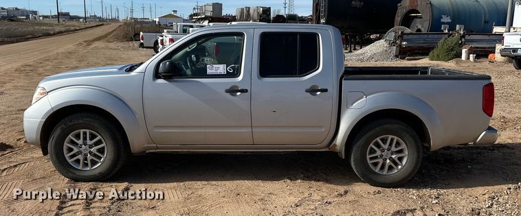 image for item DQ7728 2019 Nissan Frontier Crew Cab pickup truck