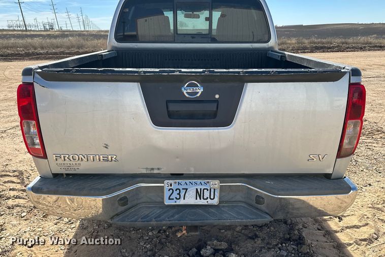 image for item DQ7728 2019 Nissan Frontier Crew Cab pickup truck