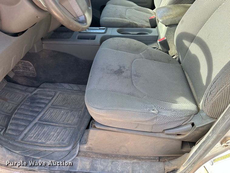 image for item DQ7728 2019 Nissan Frontier Crew Cab pickup truck