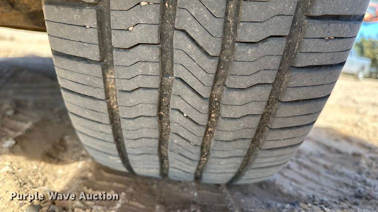 image for item DQ7728 2019 Nissan Frontier Crew Cab pickup truck