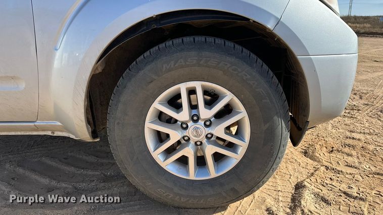 image for item DQ7728 2019 Nissan Frontier Crew Cab pickup truck