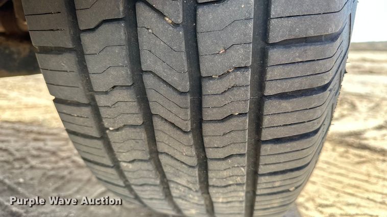 image for item DQ7728 2019 Nissan Frontier Crew Cab pickup truck