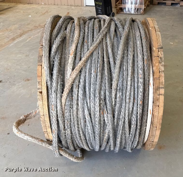 image for item DQ7750 iToolCo MVP20K skid steer wire puller