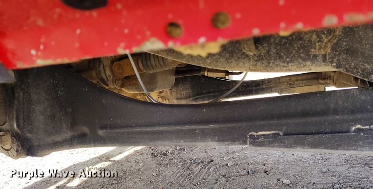 image for item DT0773 2016 RAM 3500 Crew Cab flatbed pickup truck