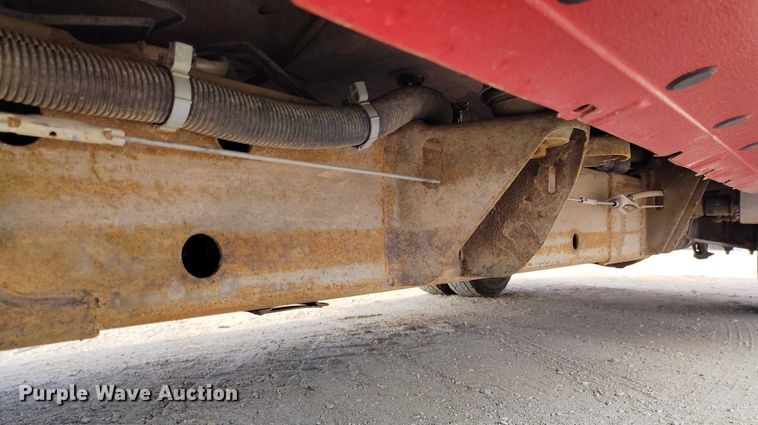 image for item DT0774 2018 Chevrolet Silverado 3500HD Crew Cab flatbed pickup truck