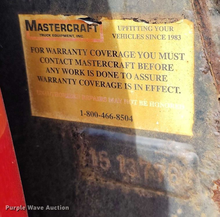 image for item DT0775 2016 RAM 3500 Crew Cab flatbed pickup truck