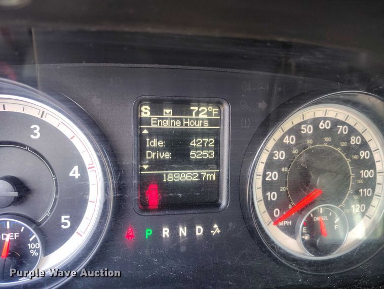 image for item DT0775 2016 RAM 3500 Crew Cab flatbed pickup truck