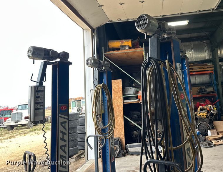 image for item DT6411 (4) Maha MCL 16 column lifts