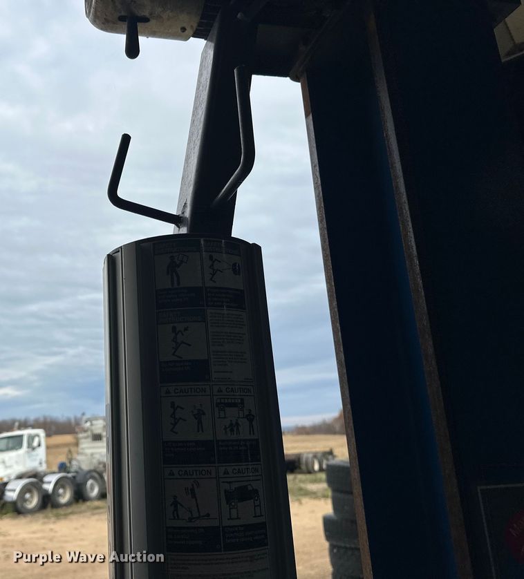 image for item DT6411 (4) Maha MCL 16 column lifts