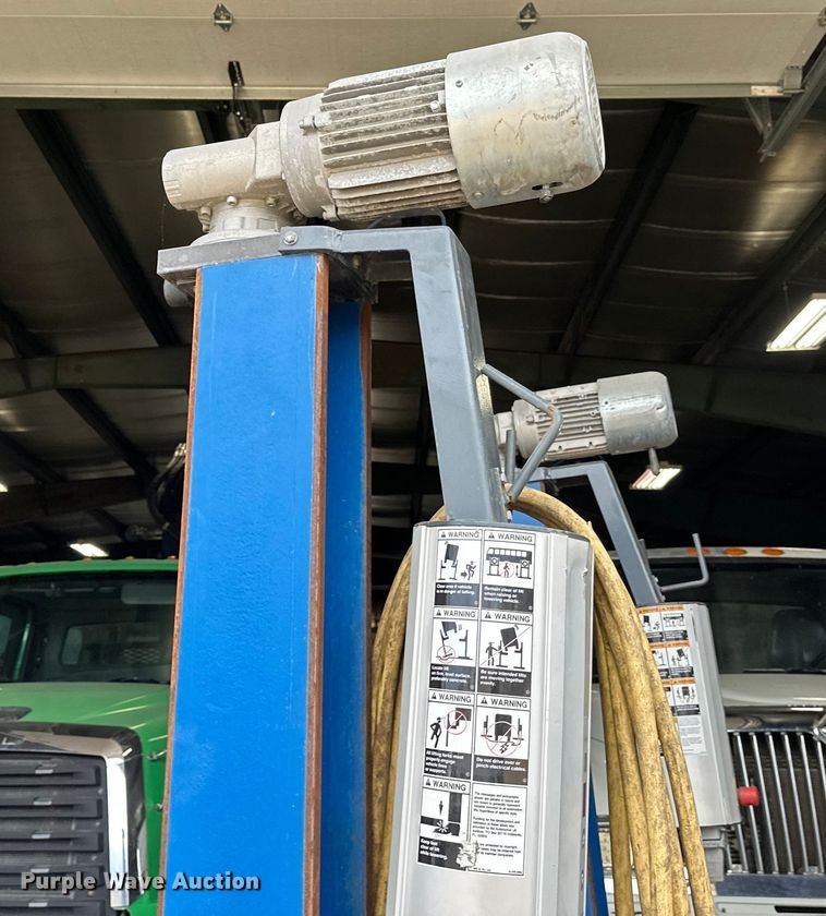 image for item DT6411 (4) Maha MCL 16 column lifts