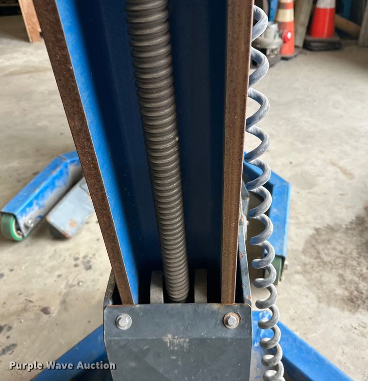 image for item DT6411 (4) Maha MCL 16 column lifts