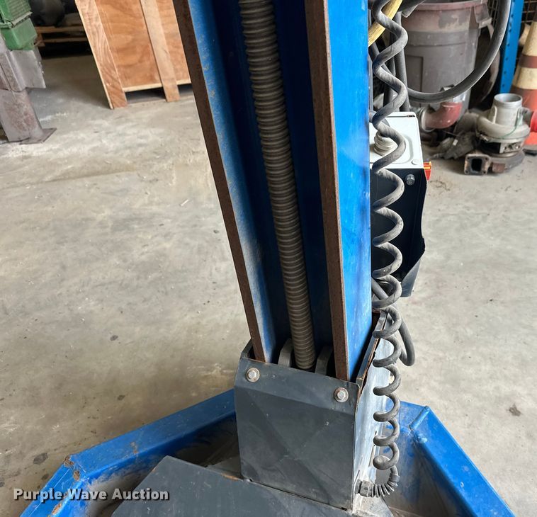 image for item DT6411 (4) Maha MCL 16 column lifts