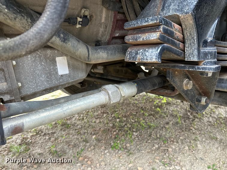 image for item DT6424 2011 Mack LEU613 refuse truck