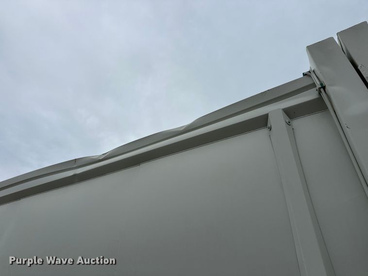 image for item DT6424 2011 Mack LEU613 refuse truck