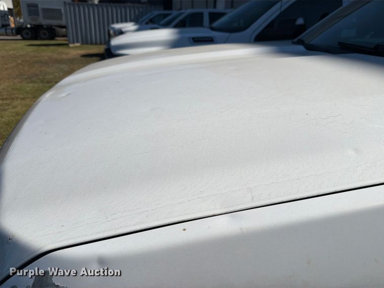 image for item DX5877 2015 Chevrolet Silverado 2500HD Crew Cab pickup truck