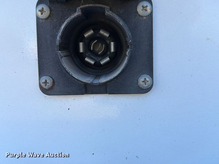 image for item DX5878 2019 Chevrolet Silverado 2500HD Crew Cab utility bed pickup truck