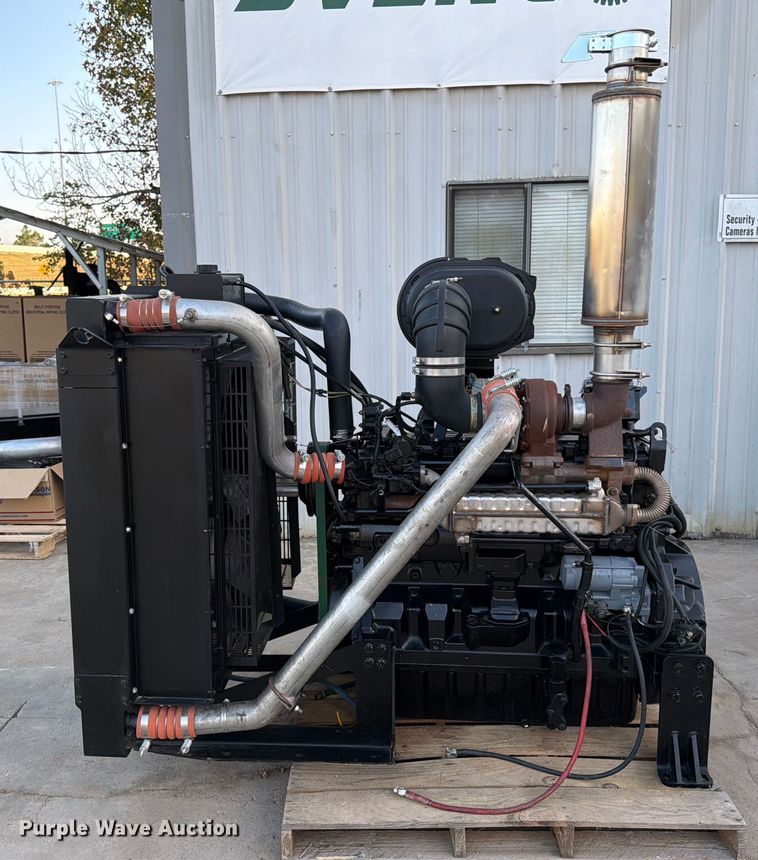 image for item DX5879 John Deere 6090 power unit