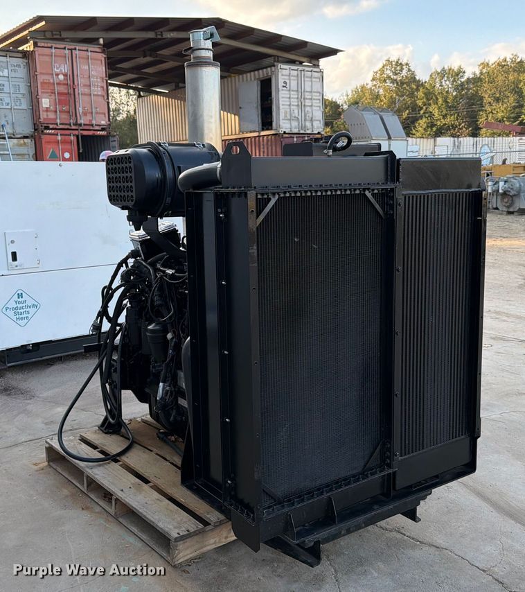 image for item DX5879 John Deere 6090 power unit