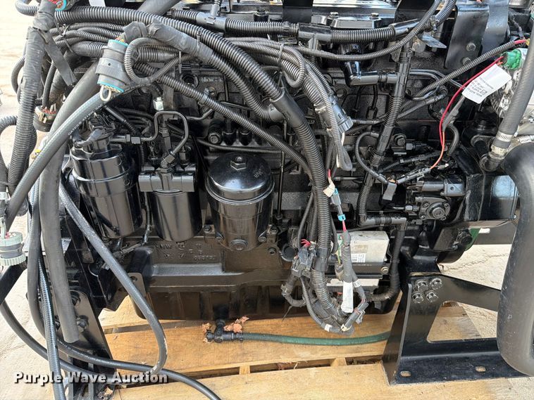 image for item DX5879 John Deere 6090 power unit