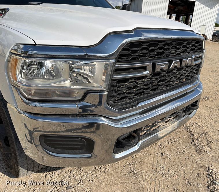 image for item DX5882 2022 RAM 3500 flatbed truck