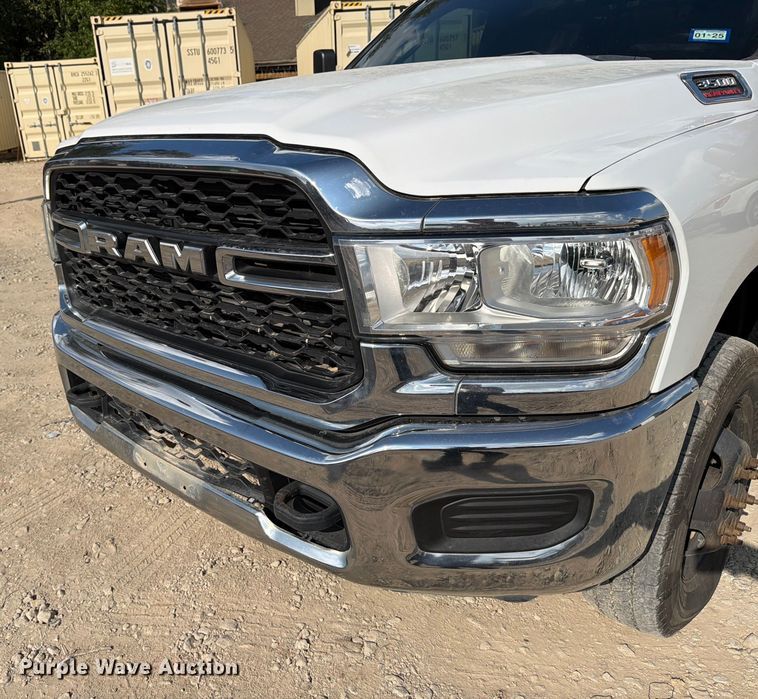 image for item DX5882 2022 RAM 3500 flatbed truck