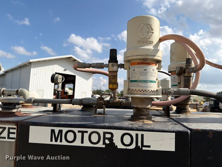 image for item DX5882 2022 RAM 3500 flatbed truck