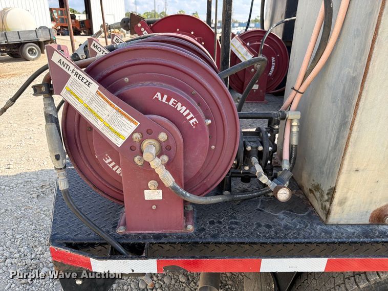 image for item DX5882 2022 RAM 3500 flatbed truck