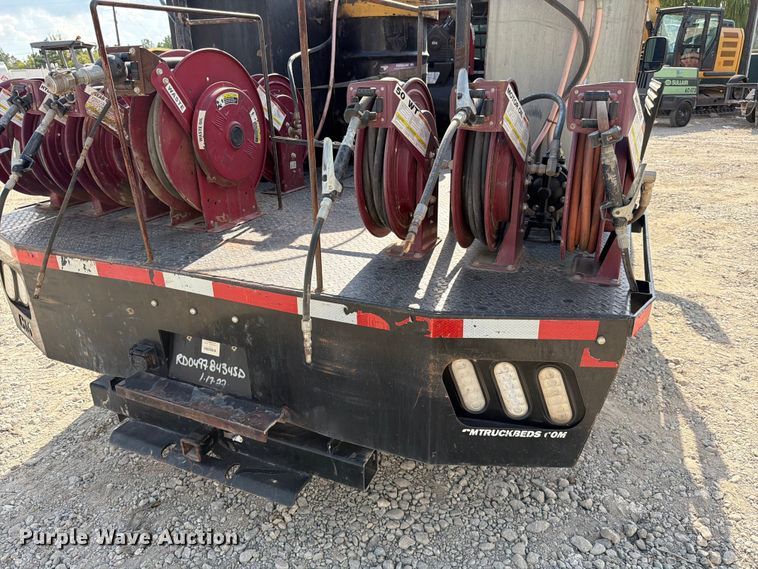 image for item DX5882 2022 RAM 3500 flatbed truck