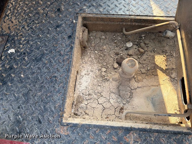 image for item DX5882 2022 RAM 3500 flatbed truck