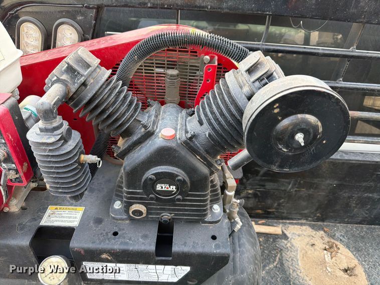 image for item DX5882 2022 RAM 3500 flatbed truck