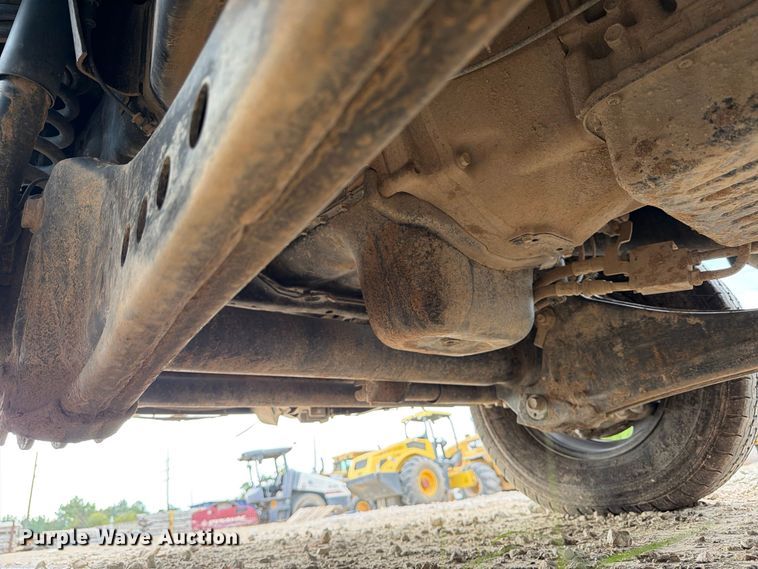 image for item DX5882 2022 RAM 3500 flatbed truck