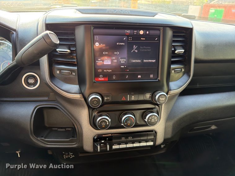 image for item DX5882 2022 RAM 3500 flatbed truck