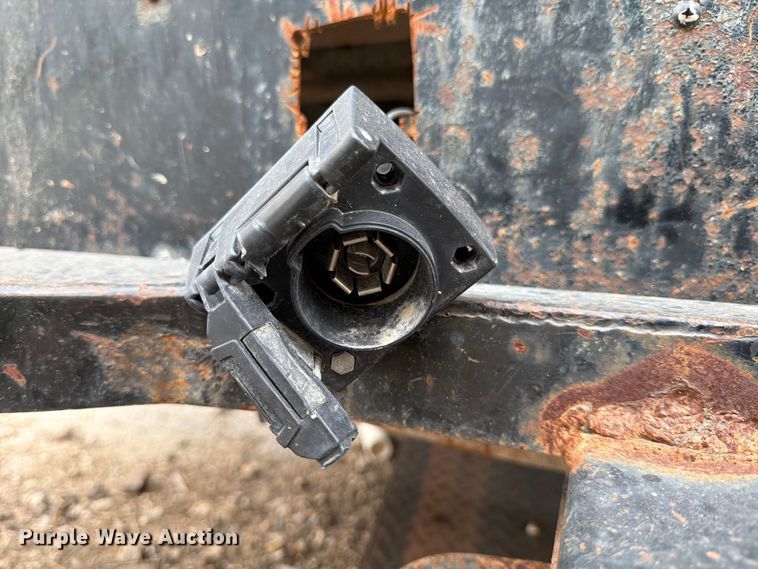 image for item DX5887 2000 Ford E350 box truck