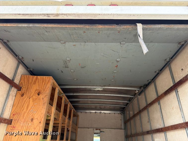 image for item DX5887 2000 Ford E350 box truck