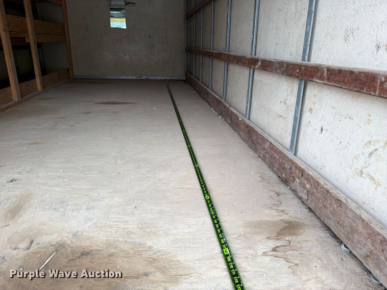 image for item DX5887 2000 Ford E350 box truck