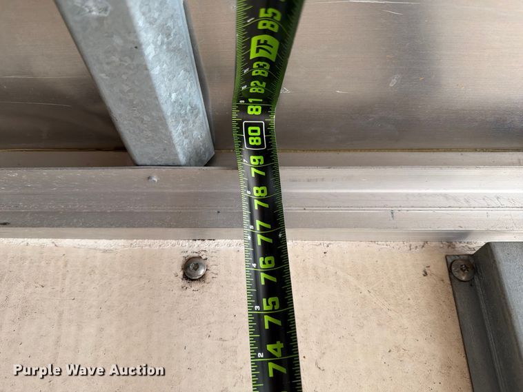 image for item DX5887 2000 Ford E350 box truck