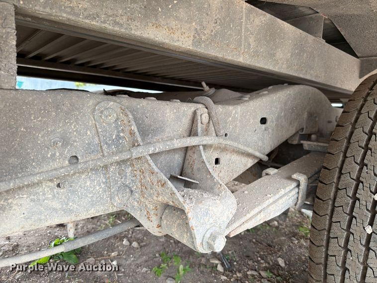 image for item DX5887 2000 Ford E350 box truck