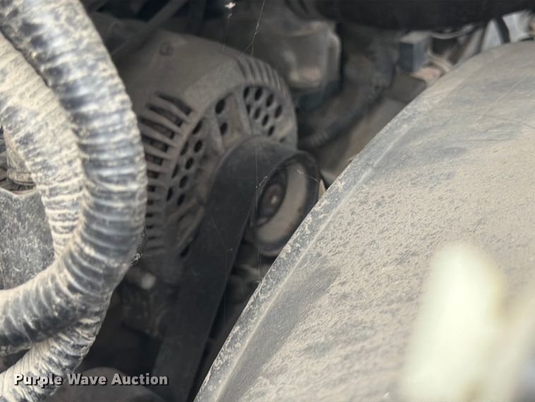 image for item DX5887 2000 Ford E350 box truck