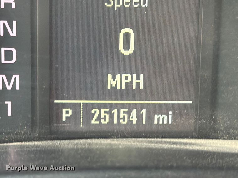 image for item DX5888 2015 Chevrolet Silverado 2500HD pickup truck