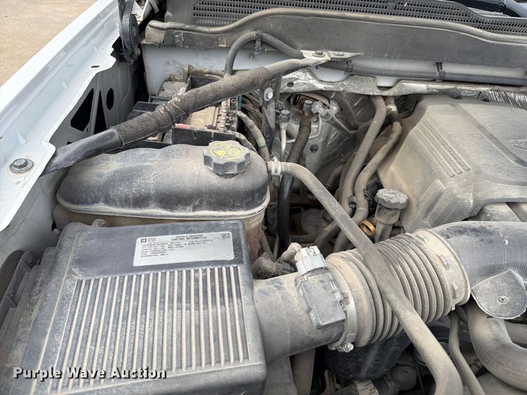 image for item DX5888 2015 Chevrolet Silverado 2500HD pickup truck