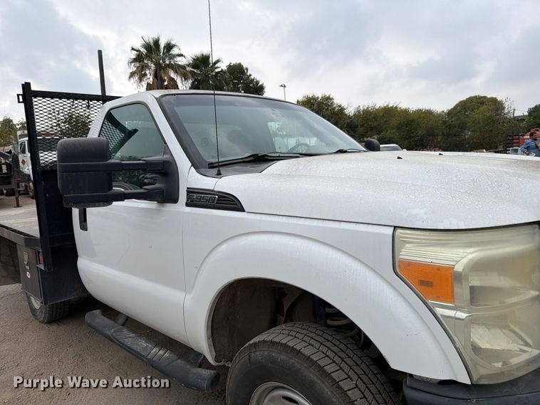 image for item DX5892 2012 Ford F350 Super Duty flatbed pickup truck